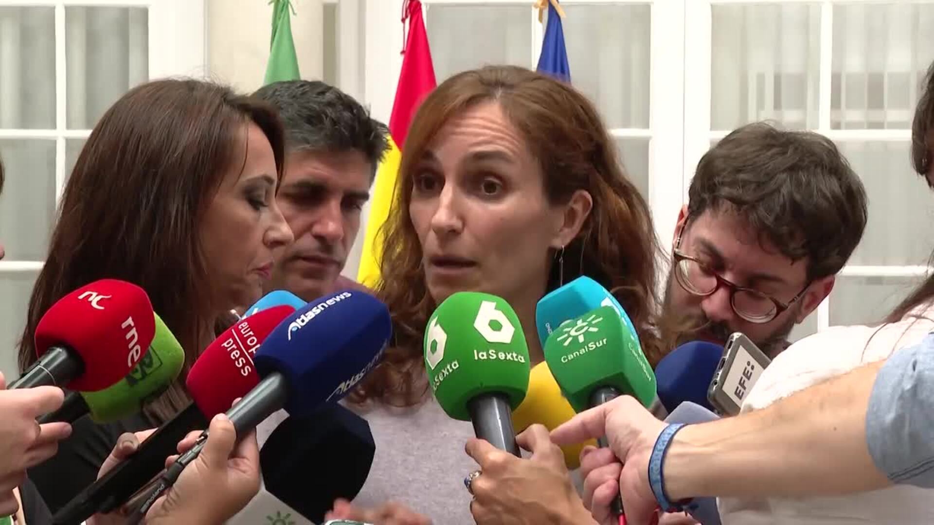 Sanidad avisa de que explorará “acciones legales” para que las CCAA den datos de cribados