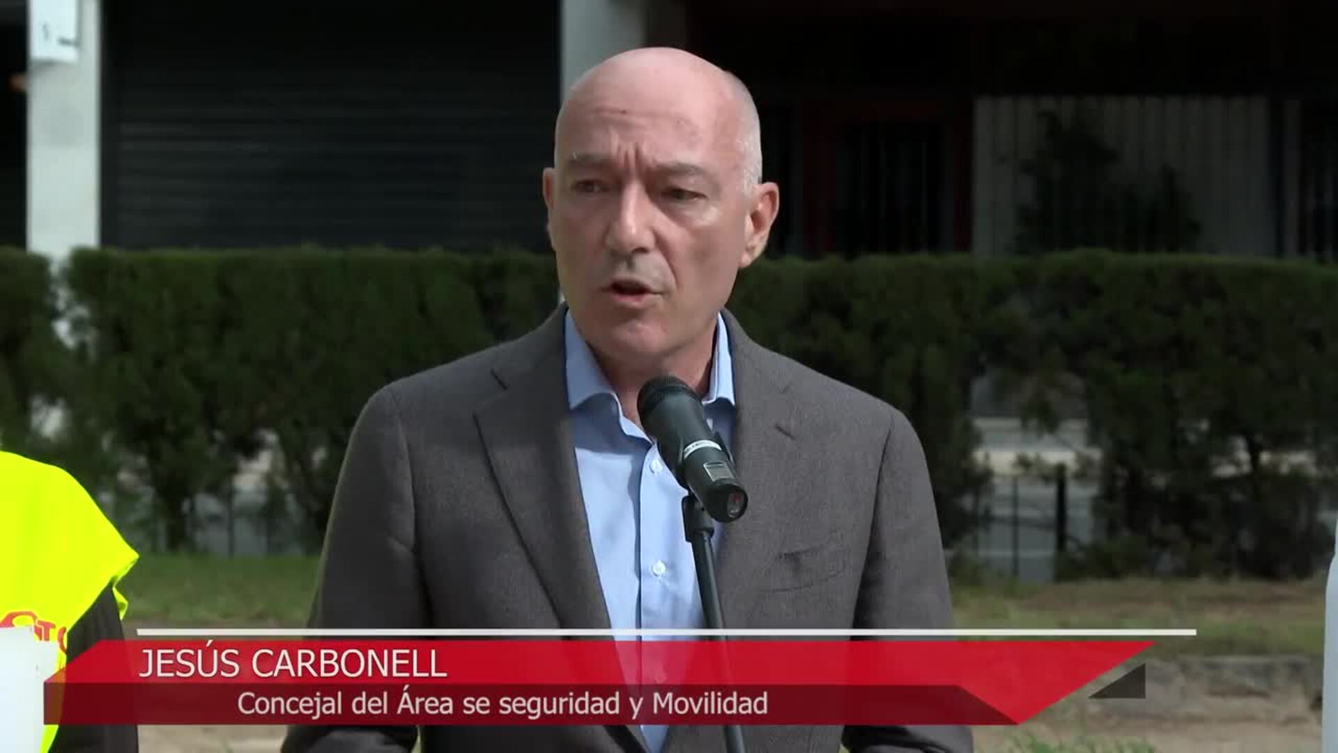 El Ayuntamiento instala un monumento en homenaje a las víctimas de violencia vial