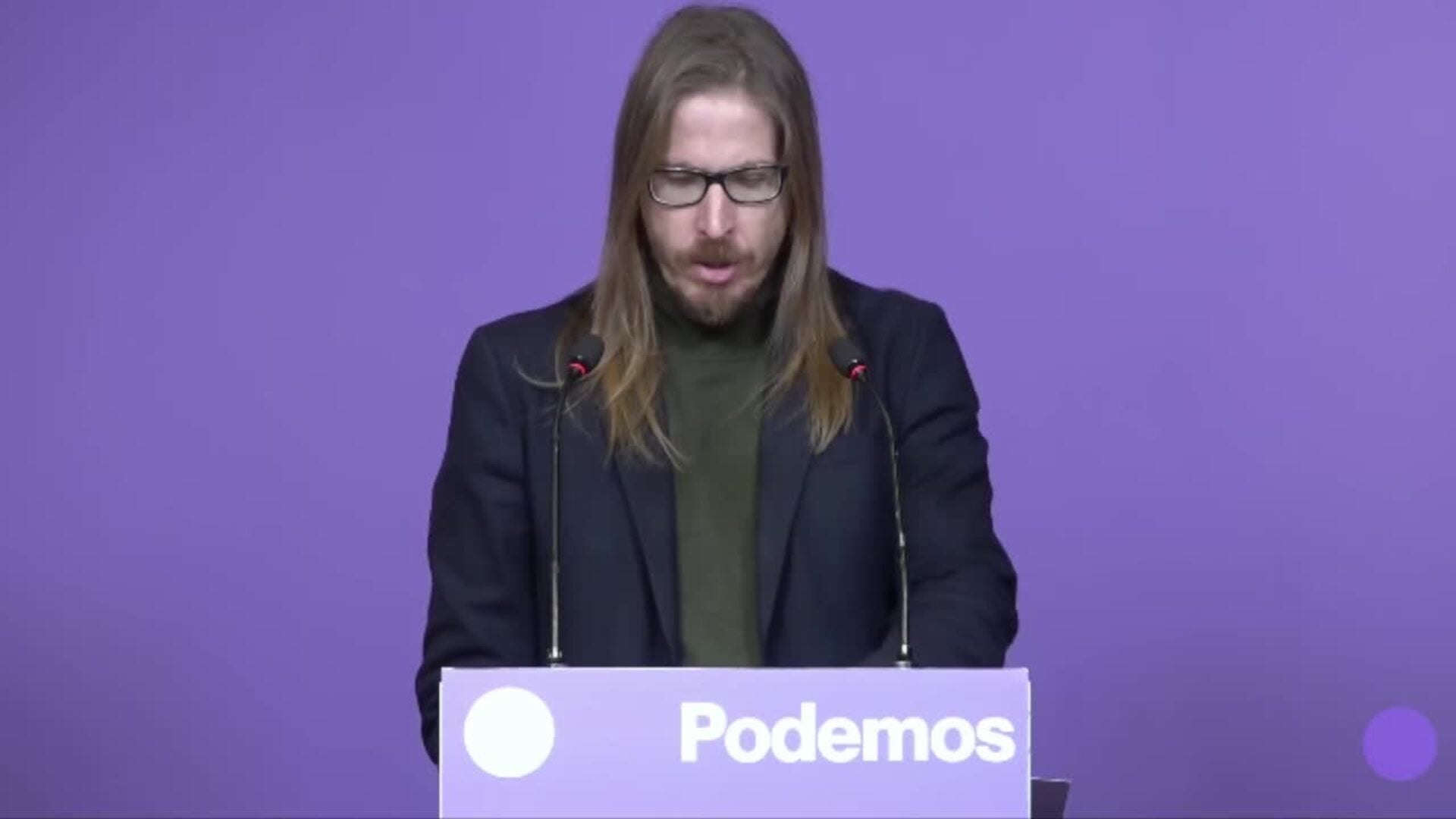 Podemos achaca la renuncia del fiscal general al "golpismo judicial" en un "Estado podrido"