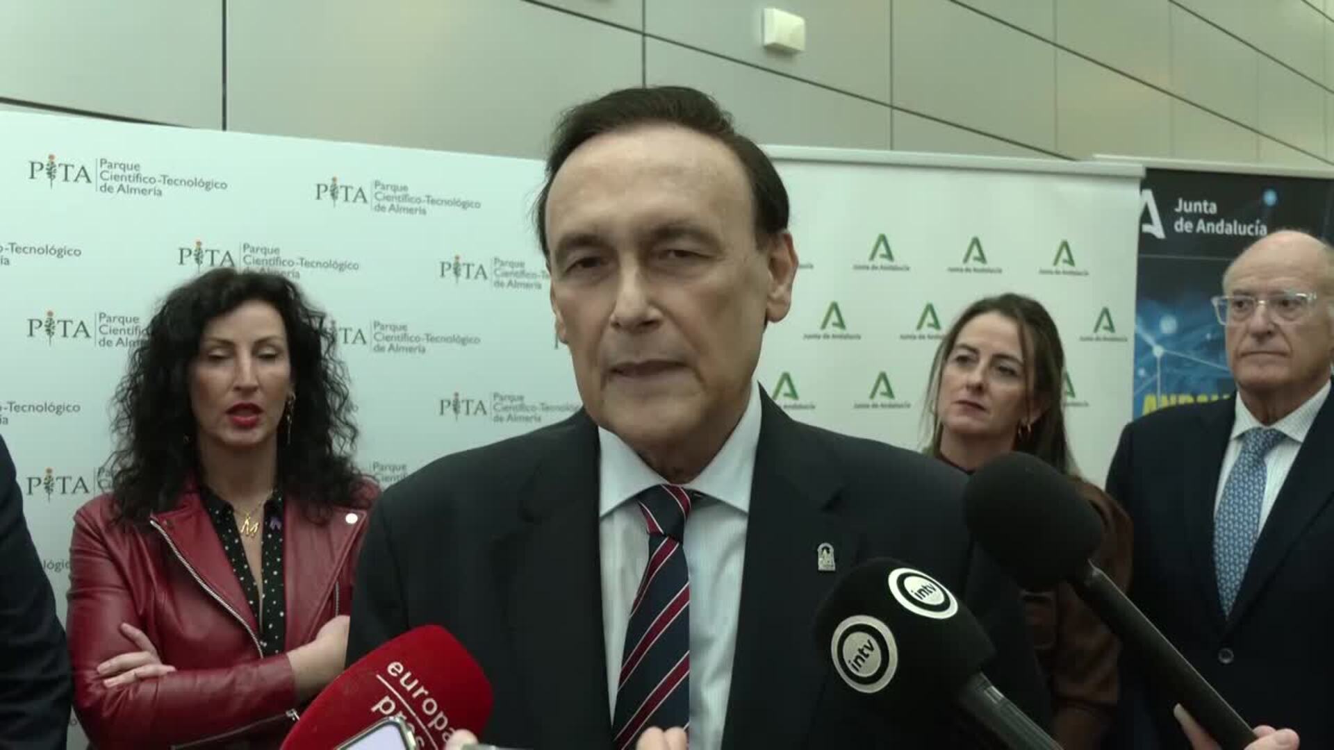 La Junta activa una estrategia para reforzar el papel de Almería en la innovación en Defensa