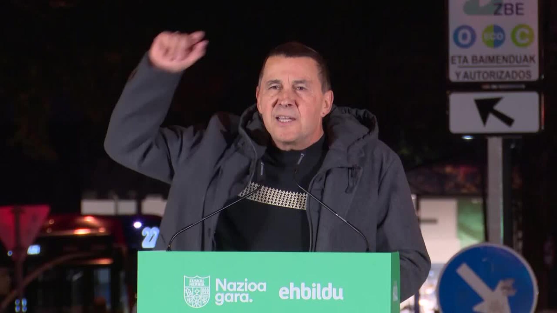 Ábalos dice que "fuentes presenciales" le confirmaron la reunión de Sánchez con Otegi