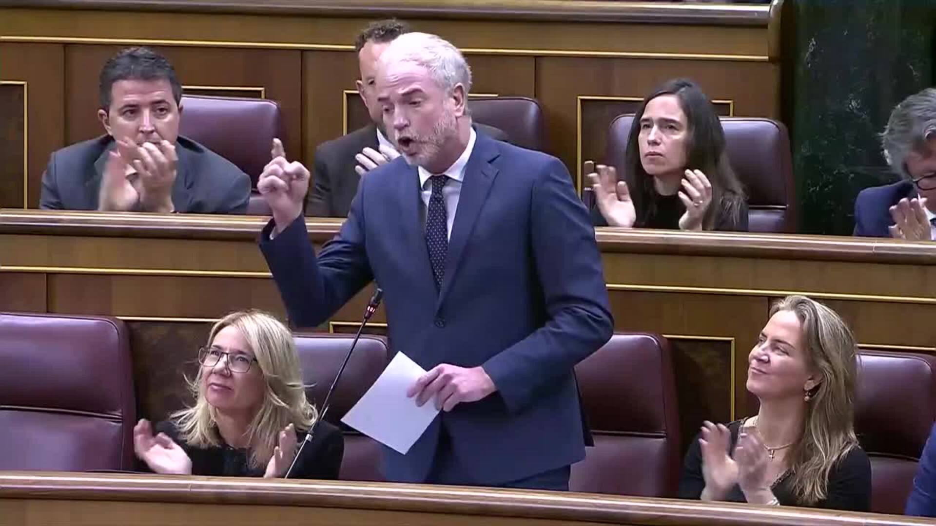PP afea a Alegría que "anteponga" el cargo de portavoz al de Educación