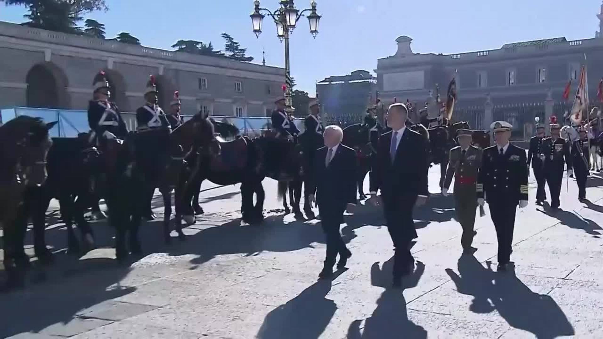 Los reyes reciben con honores al presidente de Alemania en su viaje de Estado a España