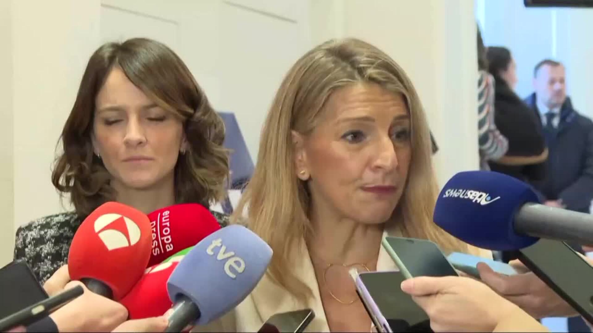 Díaz acusa a CEOE de burlarse de trabajadores por su actitud en mesa de prevención de riesgos