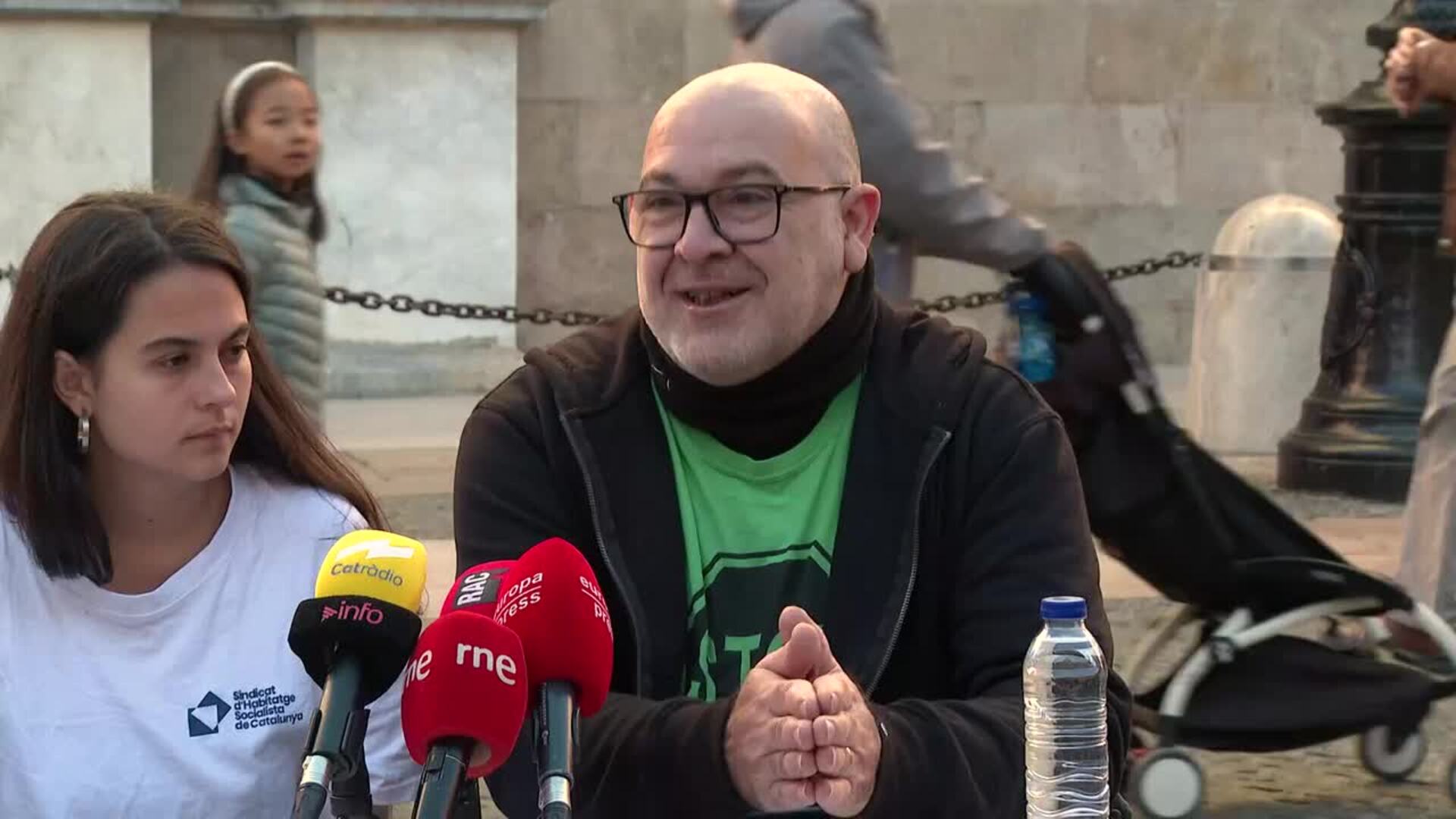 Sindicatos creen insuficiente la moratoria y piden parar todos los desahucios sin alternativa