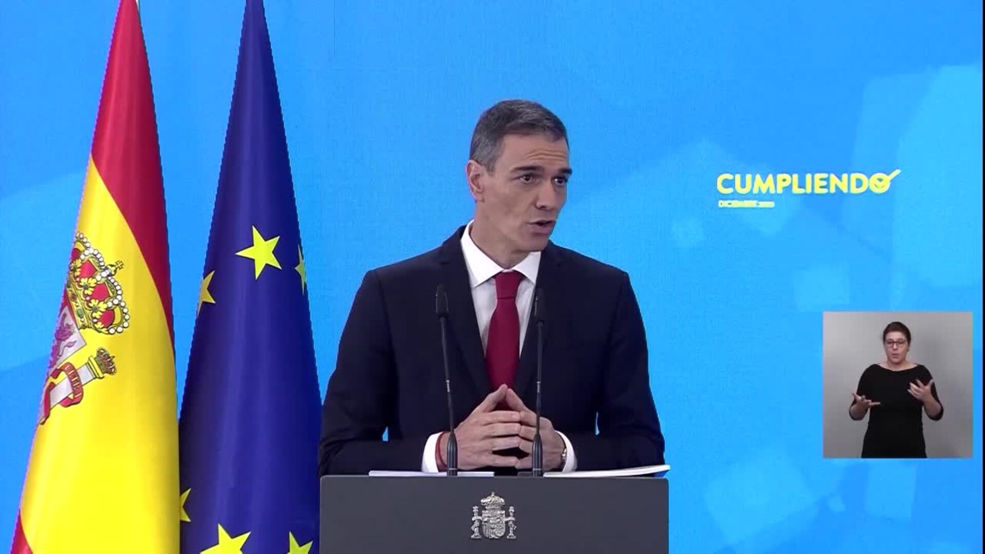 Sánchez seguirá la legislatura y defiende "contundencia" ante casos de corrupción y acoso