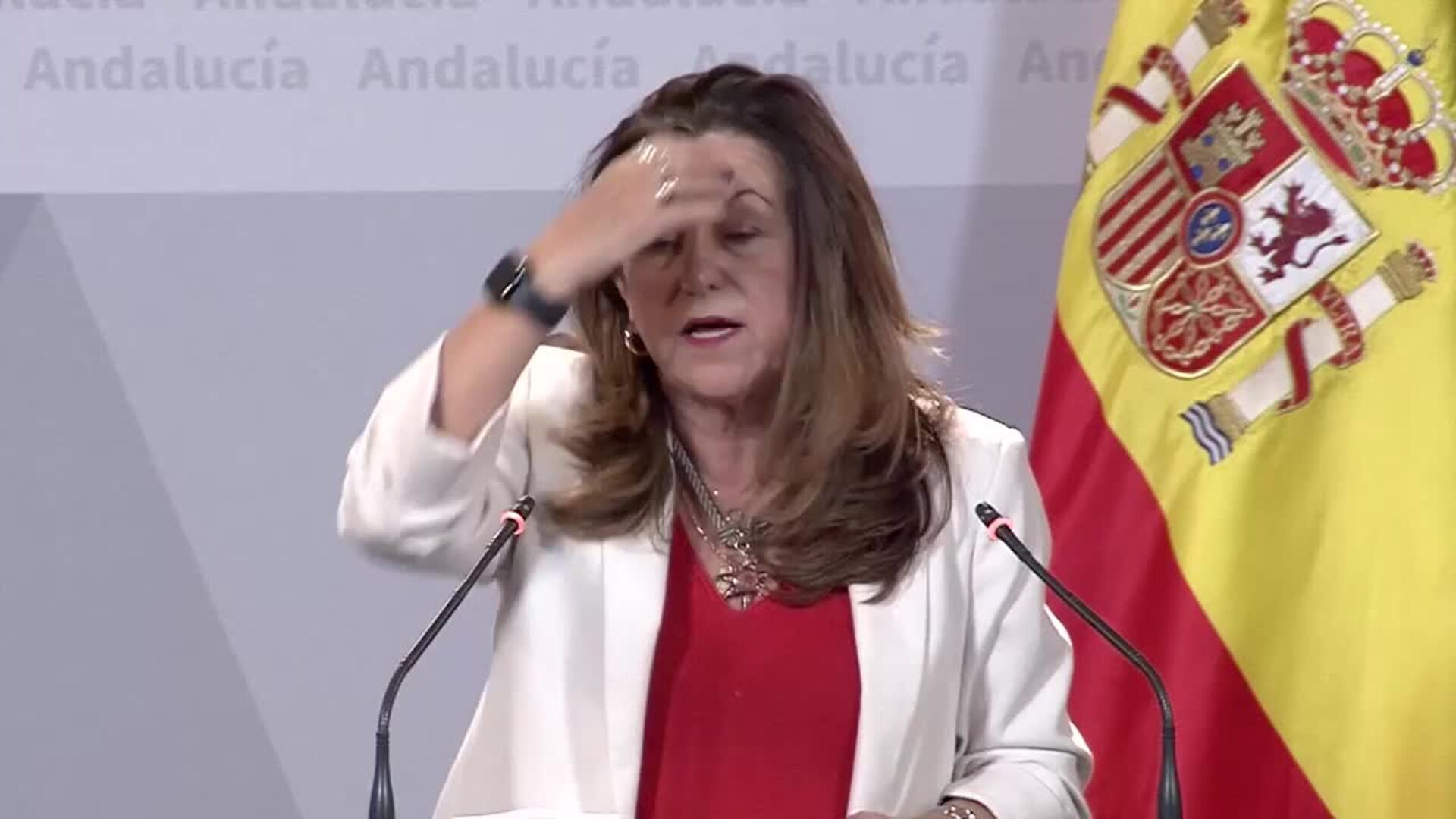 El Junta enviará a Fiscalía agresiones a docentes tras decreto de autoridad.