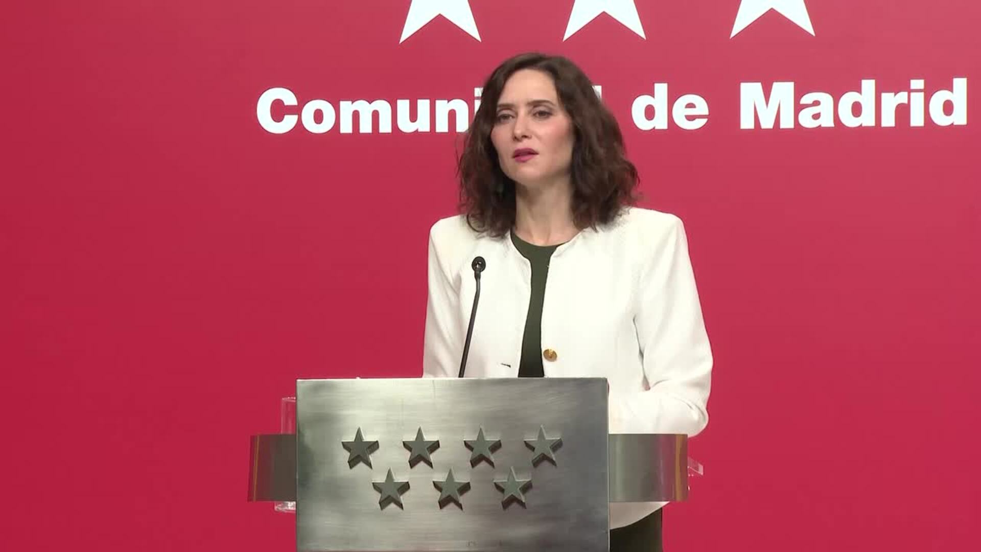 Ayuso reivindica Madrid como "contrapeso" de un Gobierno que intenta "desguazar" su labor