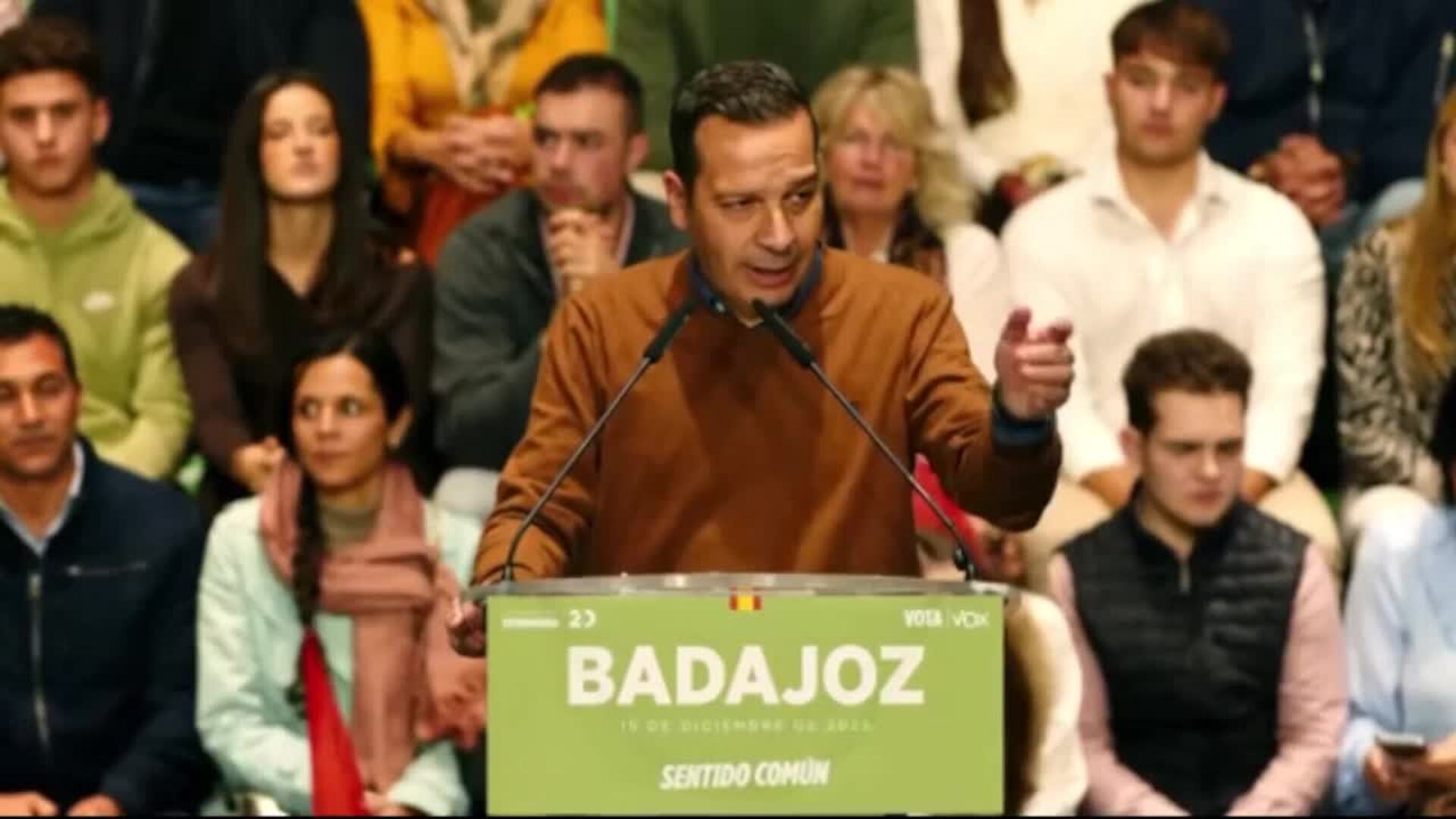 Óscar Fernández (Vox) asegura que el cambio que empezará en Extremadura terminará en La Moncloa