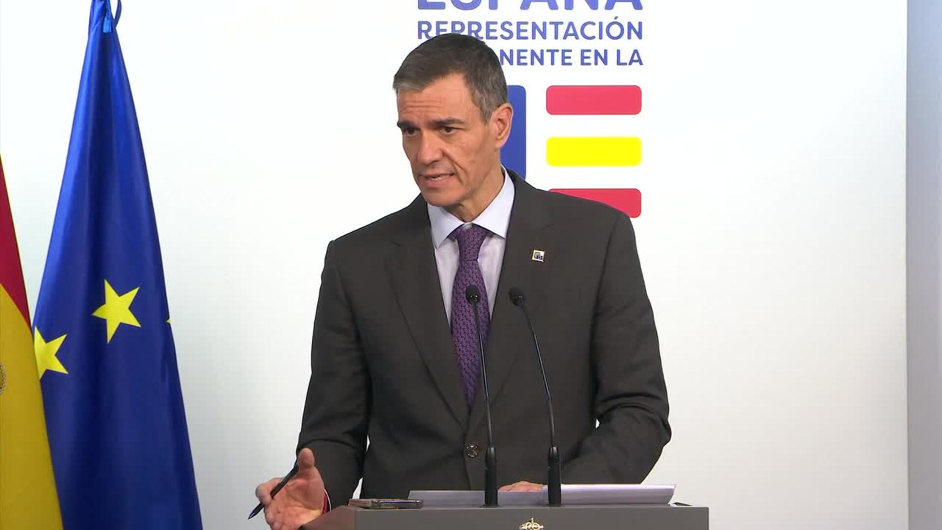 Sánchez defiende la "pulcritud" del rescate de Plus Ultra