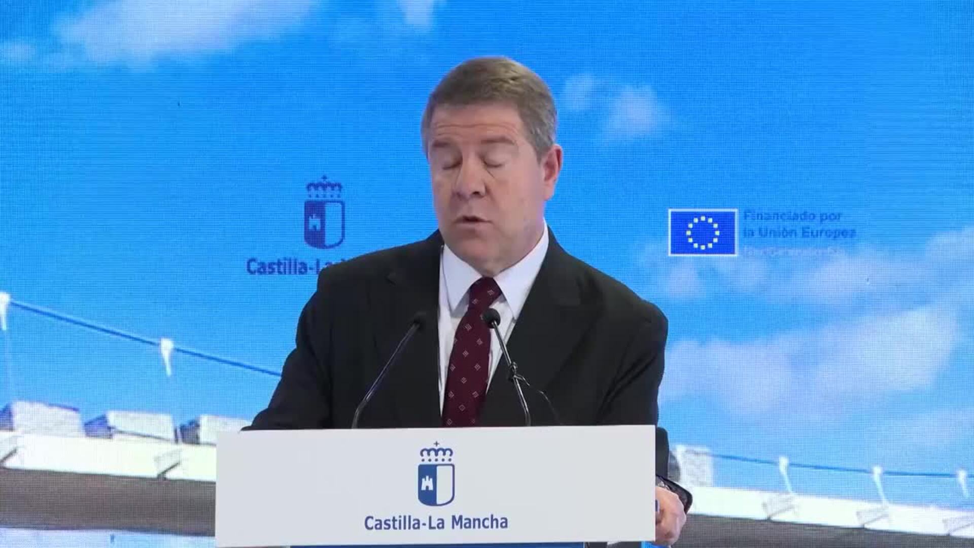 Page felicita a Tolón por su nombramiento como ministra de Educación