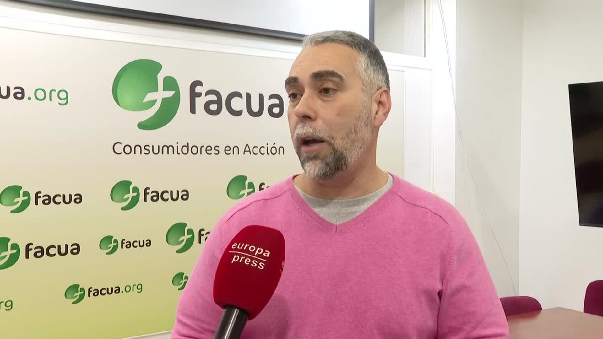 Facua pide a modificar la norma que regula los turrones para acabar con las “engañifas”