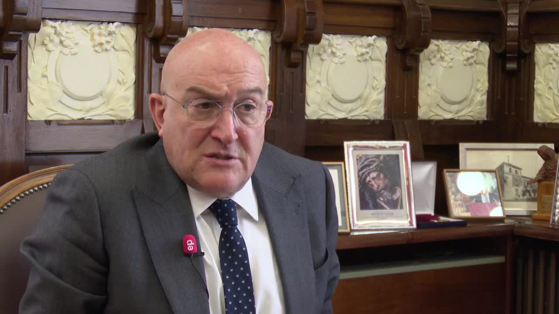 Carnero confía en un "nuevo escenario" para el soterramiento se defina con Feijóo en Moncloa