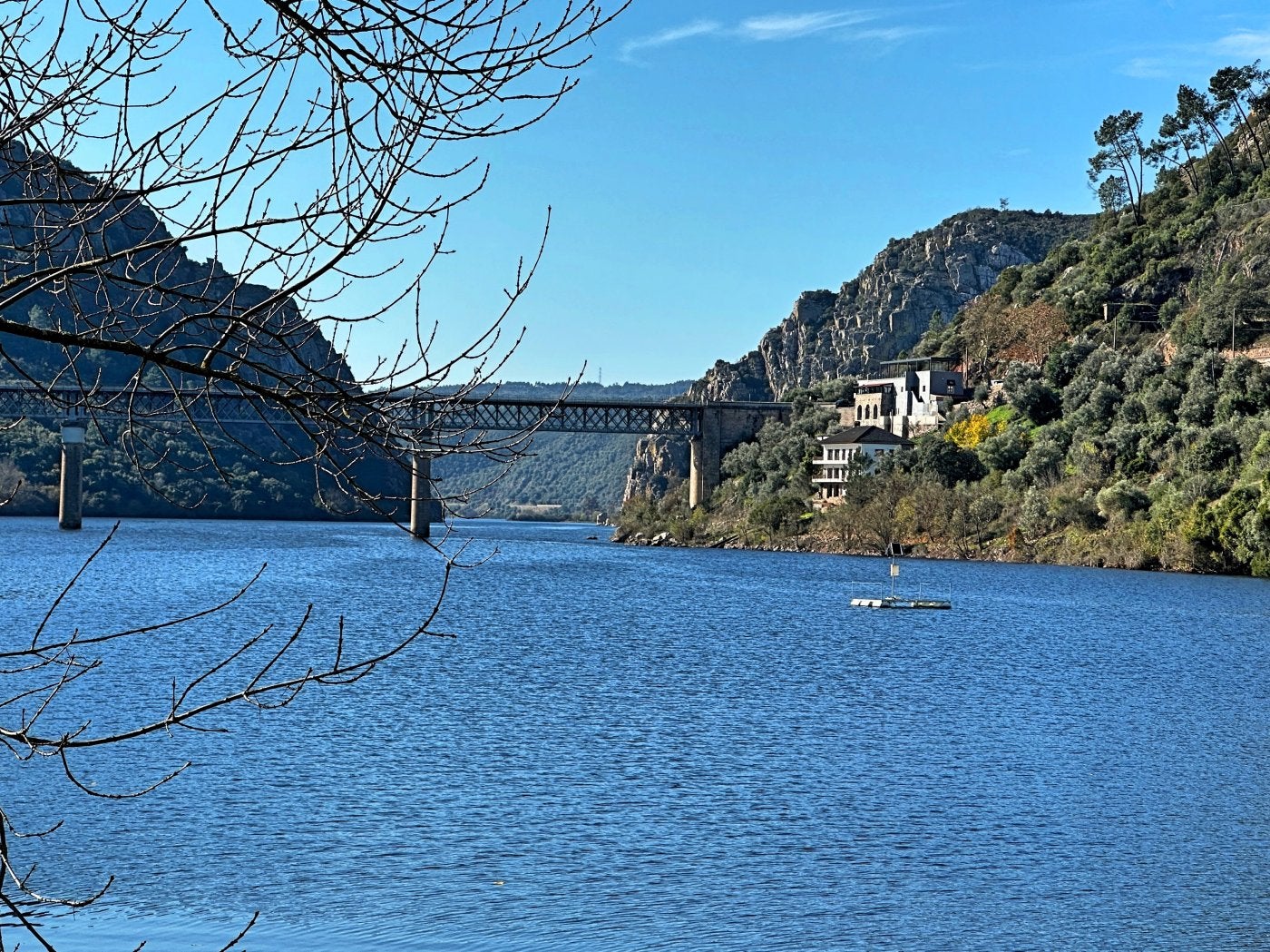 El 'fiordo' de la Raya