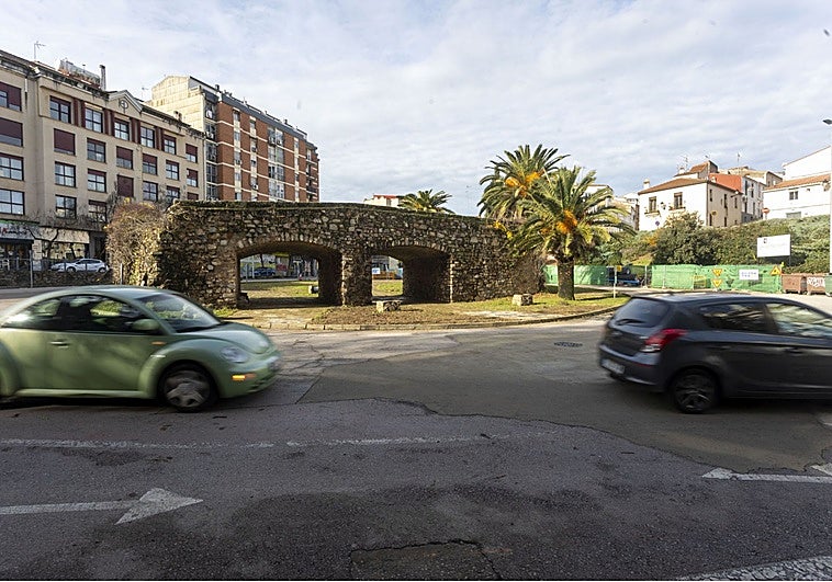 Las obras en la glorieta de San Francisco obligan a cerrar su carril exterior hasta marzo