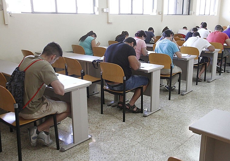 El PP emeritense culpa a Osuna de no poder hacerse ahora los exámenes teóricos de la DGT