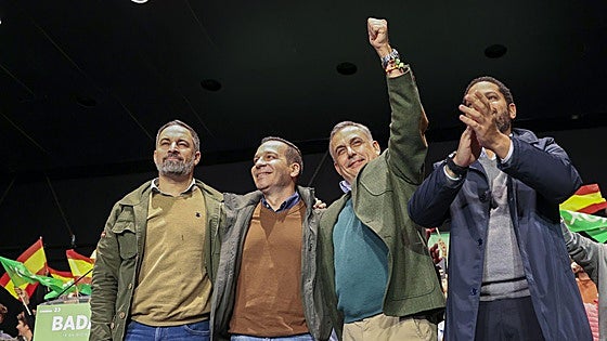 Vox frena las negociaciones con el PP tras considerar un «insulto» su propuesta