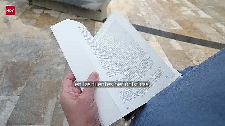 Juanma Cardoso presenta su libro '25 años del Carnaval de Badajoz en el siglo XXI'