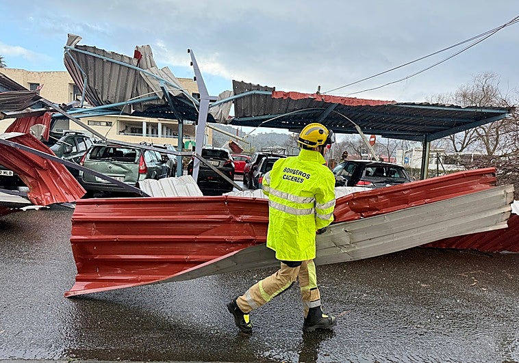 Fernando Pizarro: «Nos ha salvado la hora; si llega a ocurrir en otro momento, habría sido dramático»