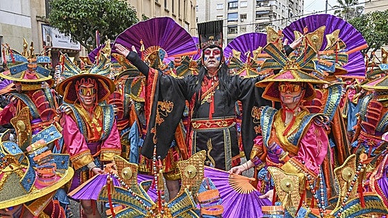 A qué hora empieza y dónde ver en directo el gran desfile de comparsas del Carnaval de Badajoz 2026