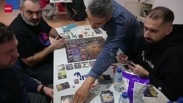 Tres clubes impulsan los juegos de mesa en Badajoz para socializar sin pantallas