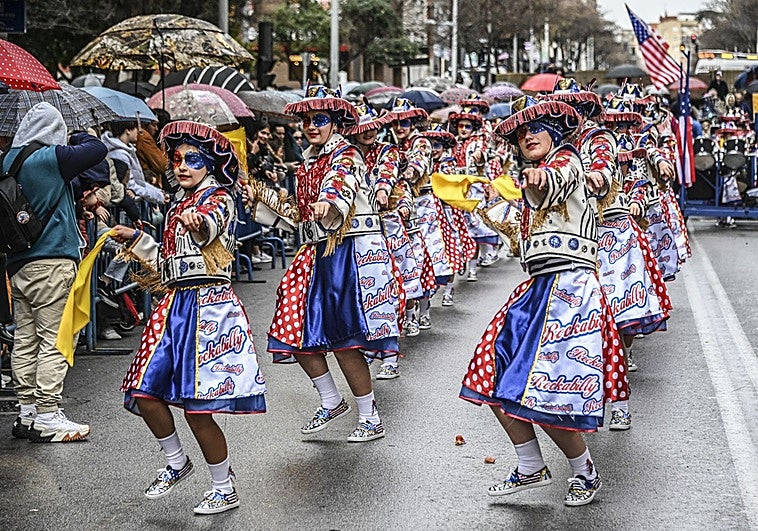 El desfile infantil de comparsas se mantiene este viernes salvo que la previsión empeore que pasaría al lunes