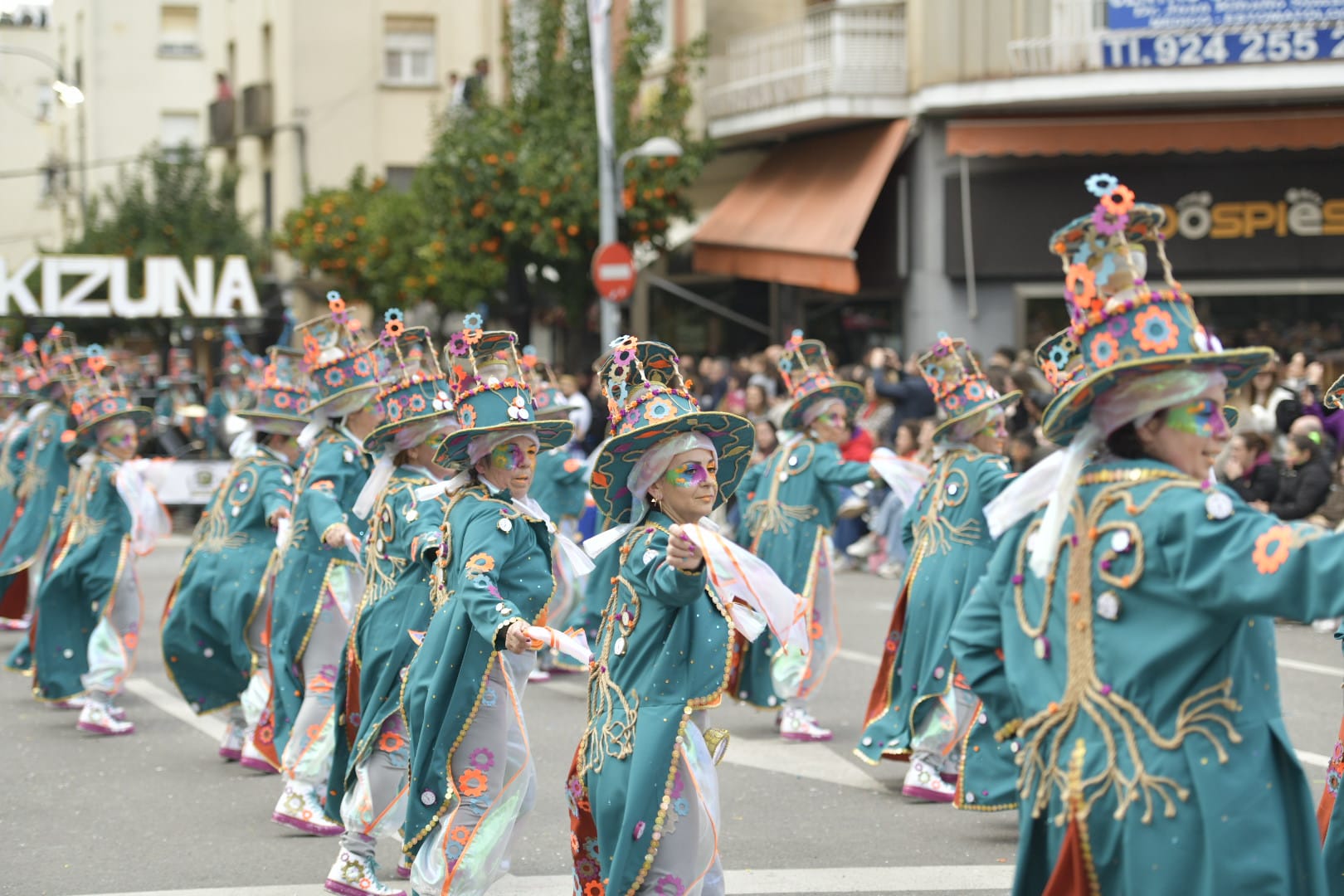 Fotos | Gran desfile de comparsas del Carnaval de Badajoz 2026 (II) | Hoy