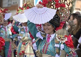 Desfile de comparsas del Carnaval de Badajoz 2026 en Valdepasillas