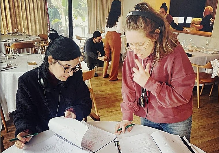 Sara, la extremeña clave en el éxito de Los Domingos