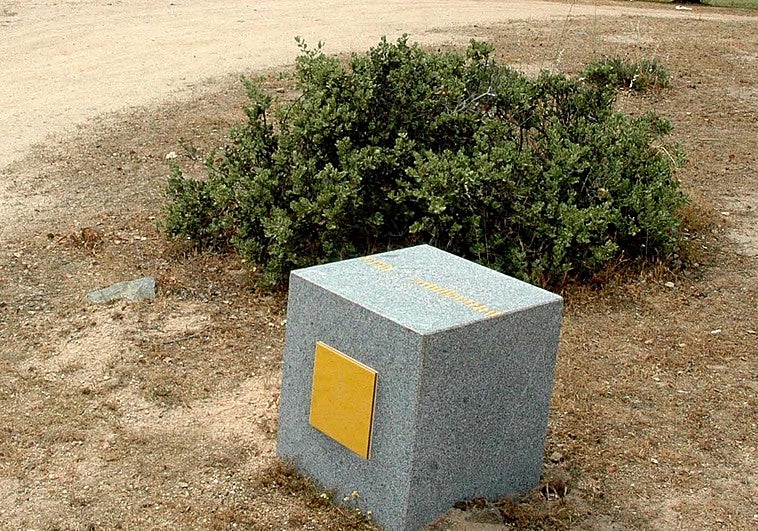 Mérida y Badajoz pactan la delimitación de cinco mojones en sus términos municipales