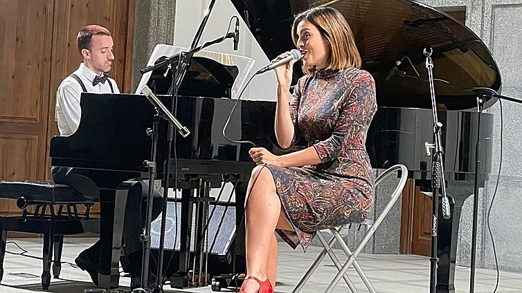 La Sociedad Filarmónica emeritense ofrece un concierto de cine con Aurora y Abraham Samino