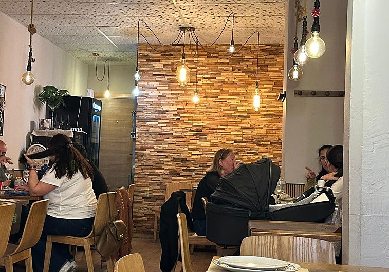 La Bomba, un bar de barrio con buena cocina