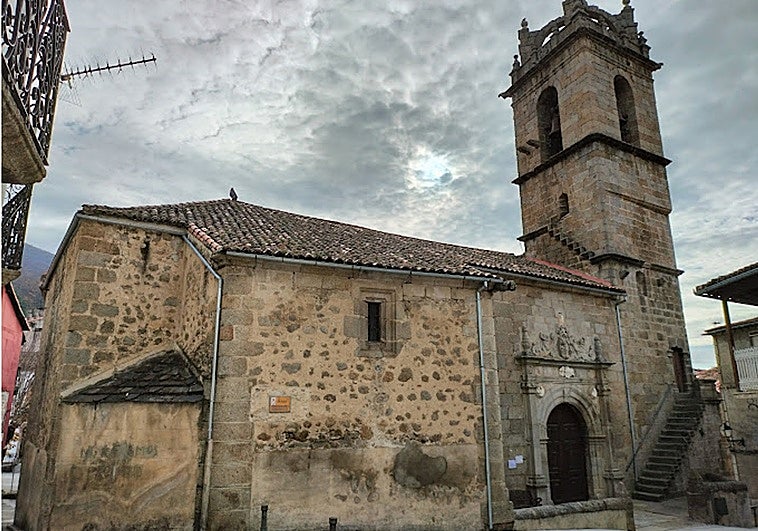 Roban la corona de la Virgen y el copón del sagrario de la iglesia de Baños de Montemayor