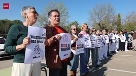 La Laboral de Cáceres se manifiesta contra el «abandono y la dejadez» que sufre su centro educativo
