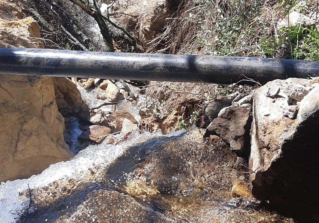 Fotos | Así está la garganta de Cuartos tras el desprendimiento