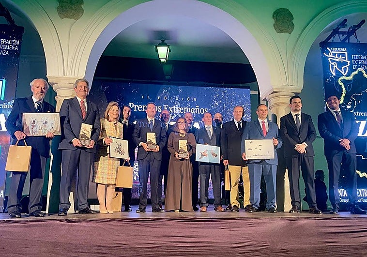 El marqués de Valdueza, galardonado en los II Premios de la caza en Extremadura