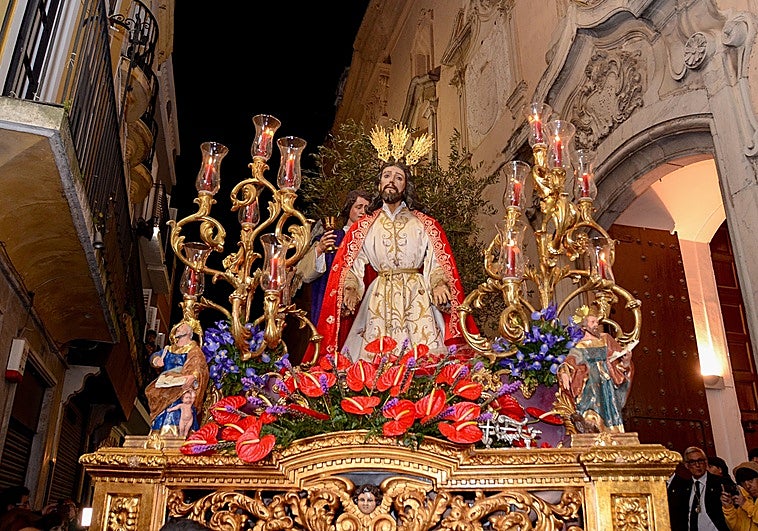 La Oración en el Huerto cambia de recorrido hacia la Soledad