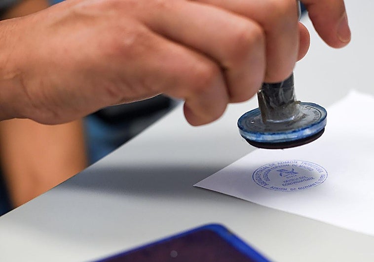 Hacienda anuncia un cambio histórico: el BOE pone fin a las facturas tradicionales a partir del 20 de abril