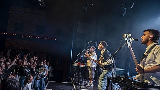 Sanguijuelas del Guadiana brinda por Robe en el SanSan Festival 2026