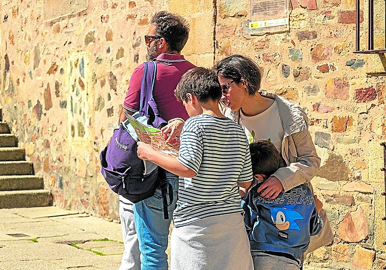 Estancias más largas disparan la mejor Semana Santa de Cáceres de los últimos años