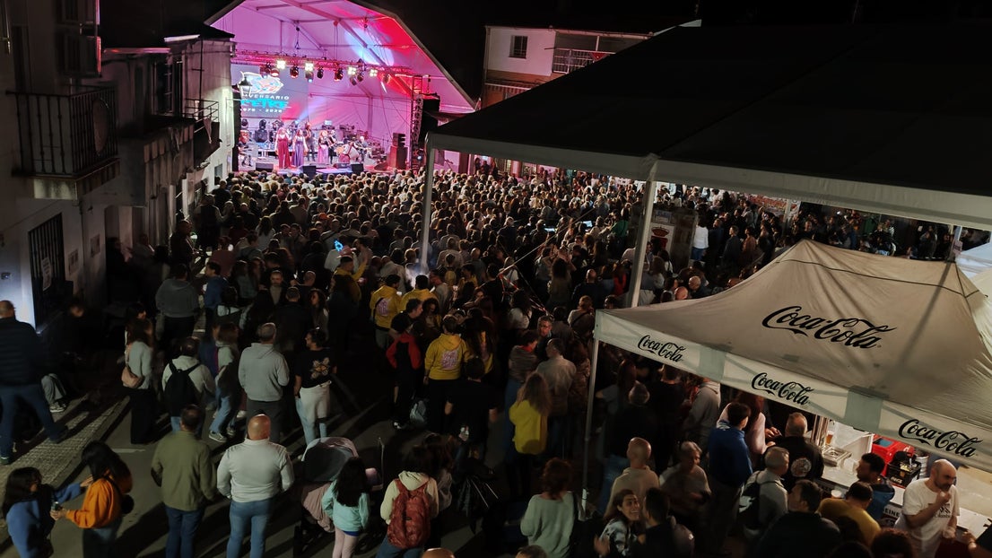 El Festivalino de Pescueza, en imágenes