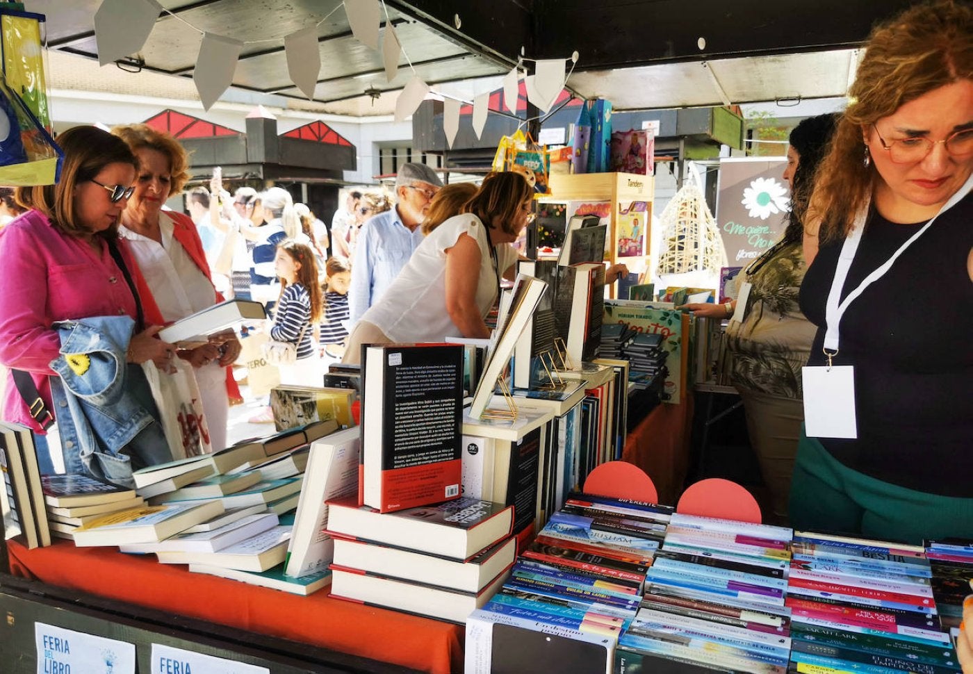 La Feria del Libro y de las Flores será en la plaza de España.
