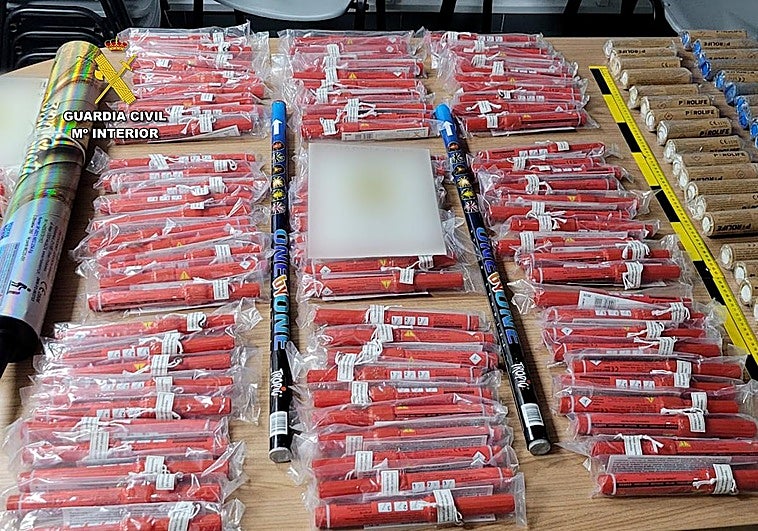 Detenidos dos aficionados de la Real Sociedad por conducción temeraria y lanzar bengalas en la A-66 a su paso por Mérida