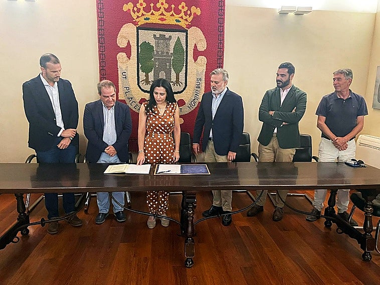 El PSOE atribuye la crisis en la Tesorería de Plasencia a las «72 vacantes» sin cubrir