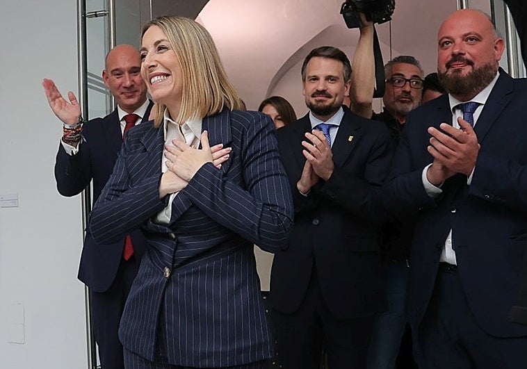 El BOE publica el nombramiento de María Guardiola por el Rey