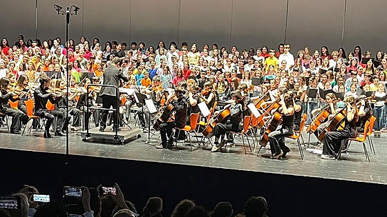 Un maratón literario da paso a un viernes muy musical en Badajoz
