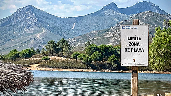 Extremadura vuelve a tener ocho banderas azules tras recuperar la de Isla del Zújar