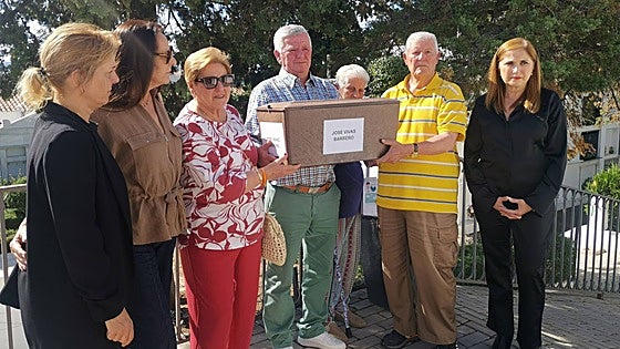 Los restos de José Vivas Barrero reposan ya en el cementerio de Alange 85 años después de morir en Orduña