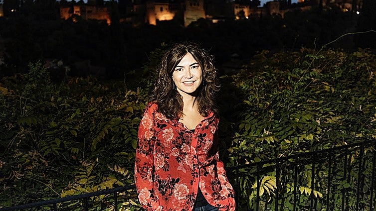 Susana Martín Gijón: «Se ha desmontado el tópico de que los jóvenes no leen. Hacen colas para que firmemos sus libros favoritos»