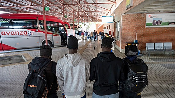 «Venimos de Mali y no tenemos donde ir»
